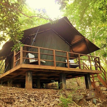 Kula Kula Luxury Camping Resort Udawalawe Buitenkant foto